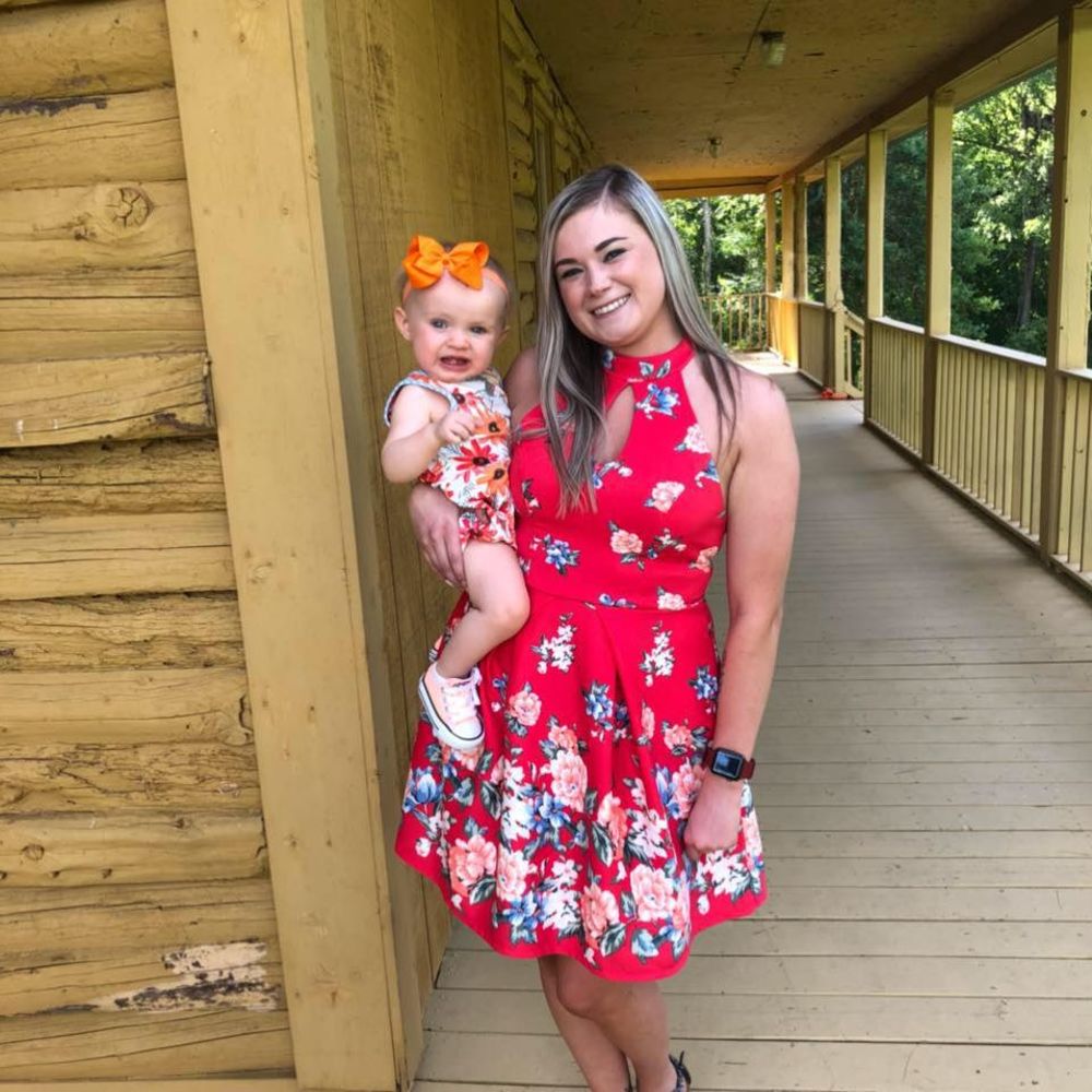 Meet your Posher, Hali